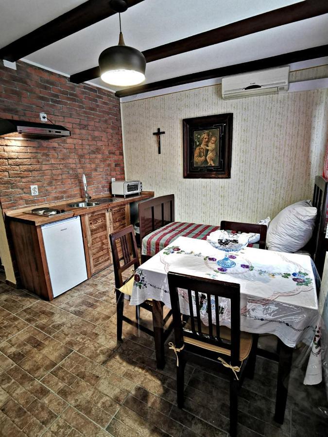 Apartment Slavonska Kuca Pleternica Bagian luar foto